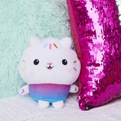 Gabby's Dollhouse, Gabby, Cakey Cat, mascota de plus