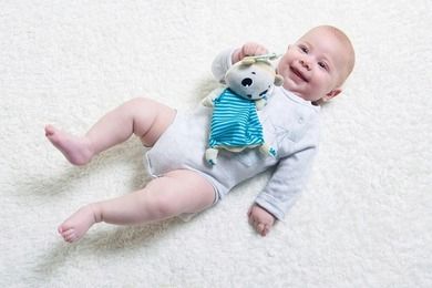 Tiny Love, Tiny Smarts, Ursulet polar Eleanor, Jucarie din material cu agatatoare