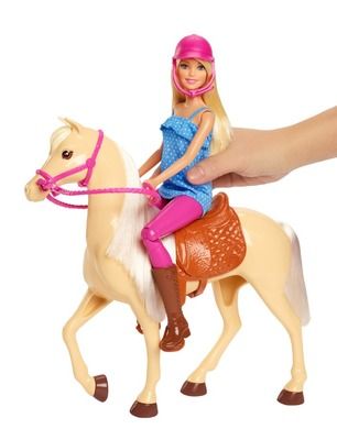 Barbie, papusa si cal, set de joaca