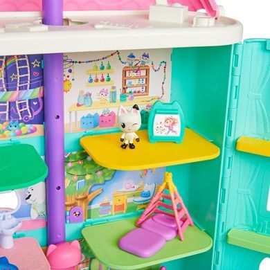 Casa de papusi a lui Gabi, casuta lui Gabi, set cu figurina si accesorii
