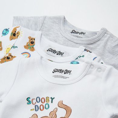 Cool Club, Body cu maneca scurta pentru baieti, bumbac organic, mix de culori, imprimeu Scooby-Doo, set 3 buc.