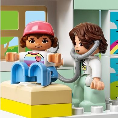 LEGO DUPLO, Vizita la doctor pentru salvare, 10968
