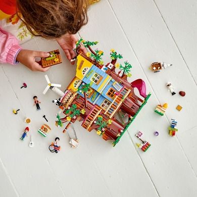 LEGO Friends, Casa din copac a prieteniei, 41703