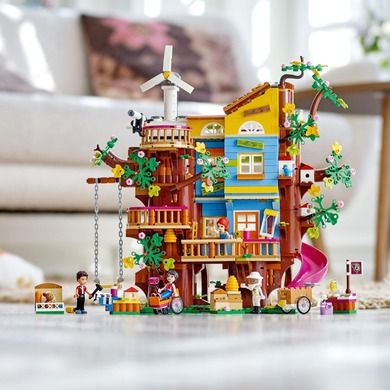 LEGO Friends, Casa din copac a prieteniei, 41703