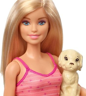 Barbie, Baie pentru caini, set de joaca cu papusa si accesorii