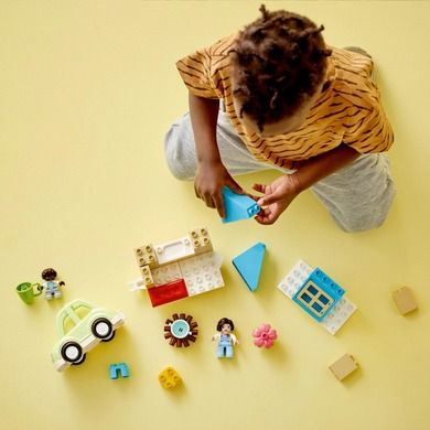 LEGO DUPLO, Town Casa de familie pe roti, 10986